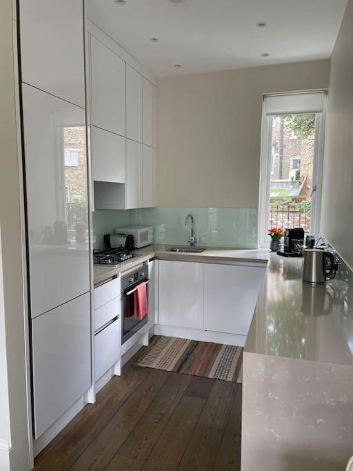 Stylish 3-Bedroom Flat In Kensington Londra Dış mekan fotoğraf